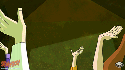 Imagem animada de cena de Scooby Doo, onde os cinco personagens  batem as mãos juntas no alto.